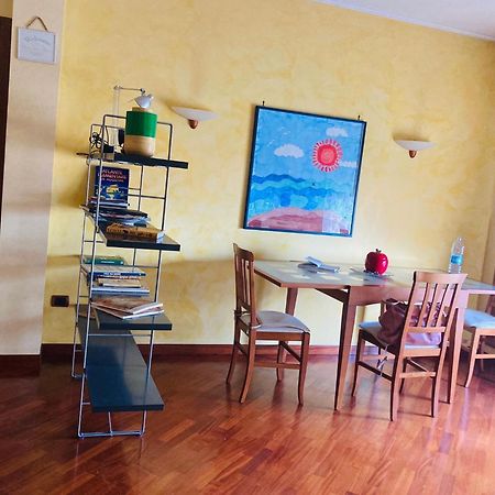 צ'יאמפינו Jfk B & B מראה חיצוני תמונה