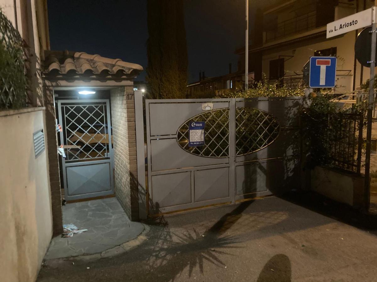 צ'יאמפינו Jfk B & B מראה חיצוני תמונה