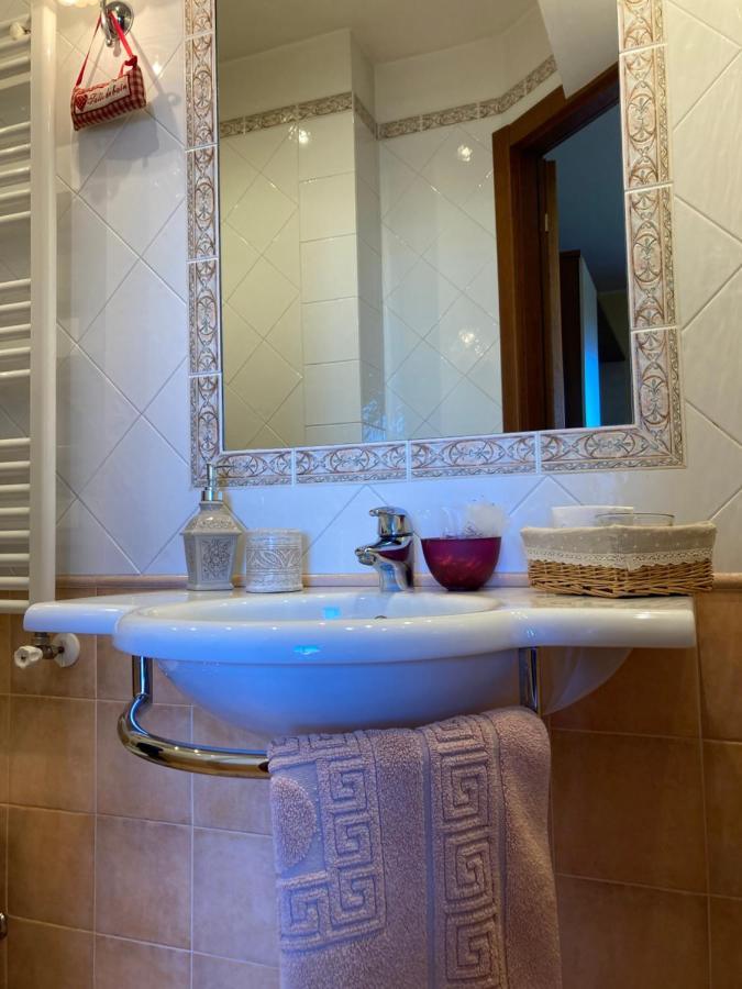 צ'יאמפינו Jfk B & B מראה חיצוני תמונה